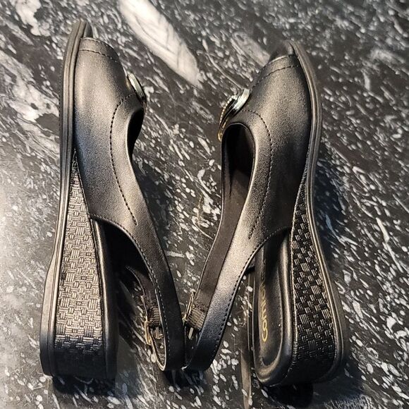 WOMEN'S COMFORT FLEX SLINGBACK SANDAL - Picture 14 of 15